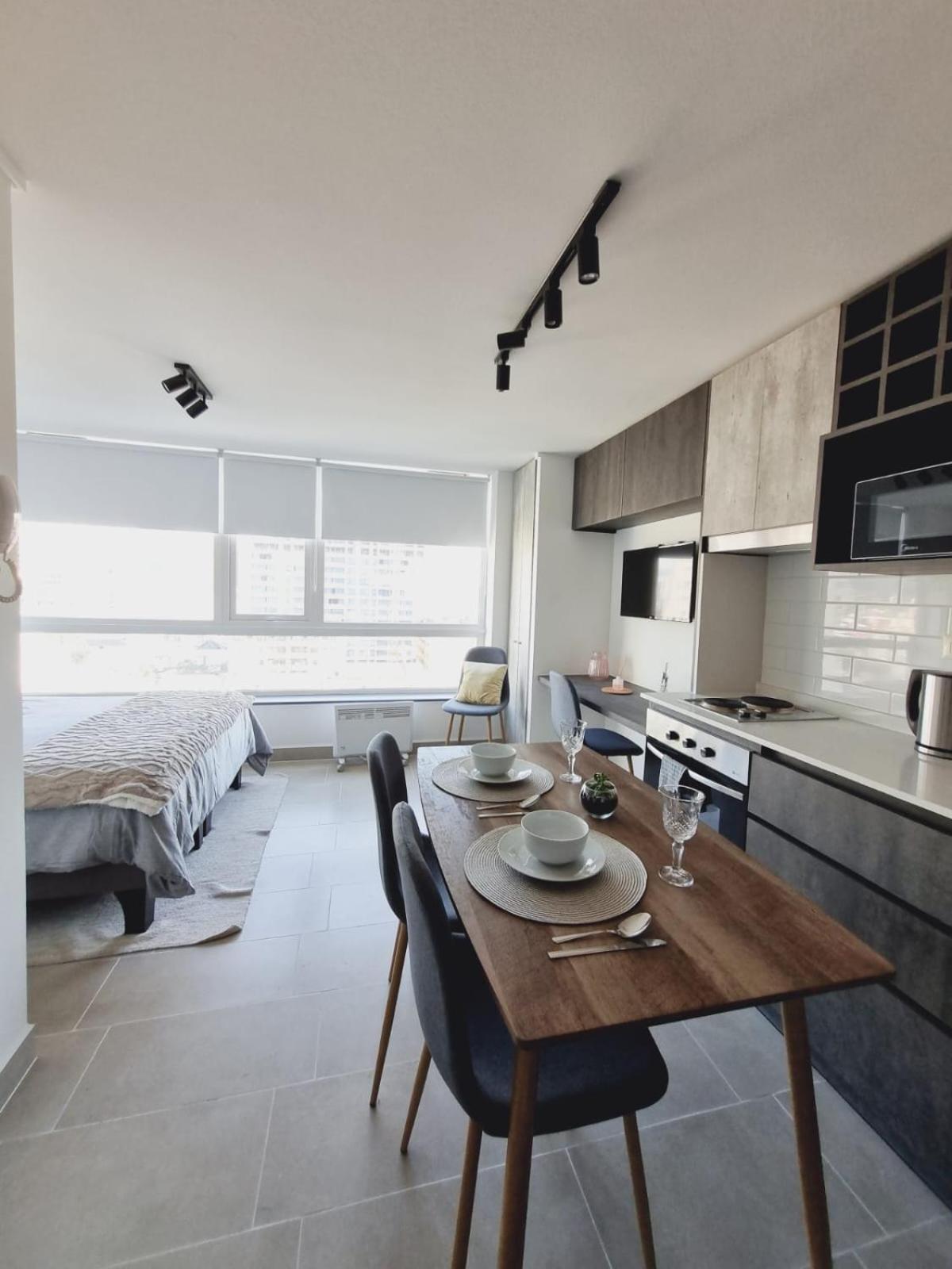 Apartment Black Dep